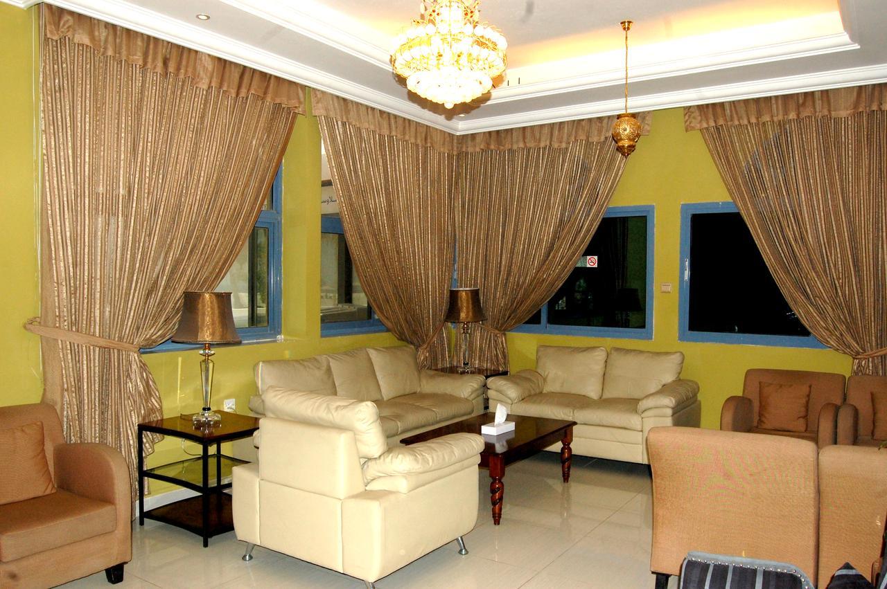 Al Amwaj Hotel Sharjah Buitenkant foto