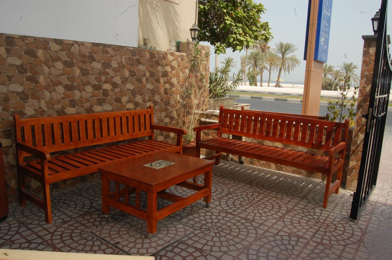 Al Amwaj Hotel Sharjah Buitenkant foto