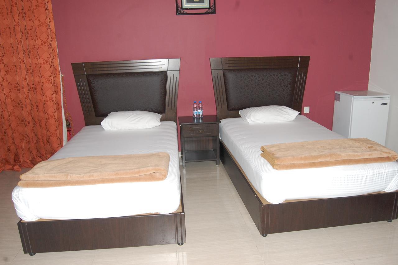 Al Amwaj Hotel Sharjah Buitenkant foto