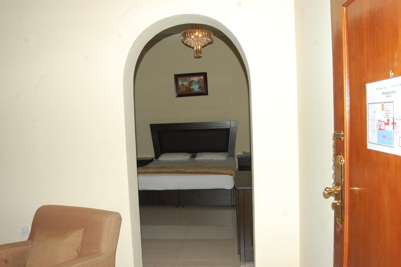 Al Amwaj Hotel Sharjah Buitenkant foto